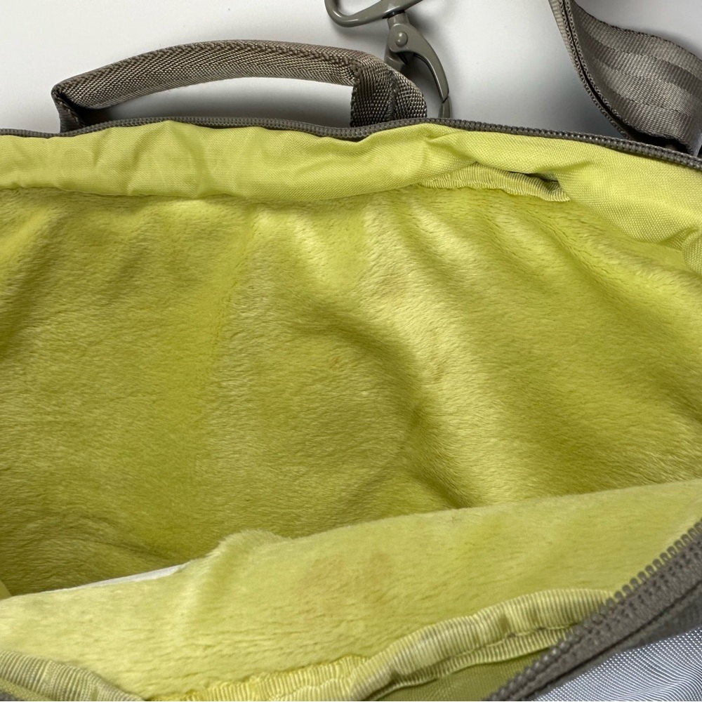 Incase Laptop Bag - Picture 5 of 7